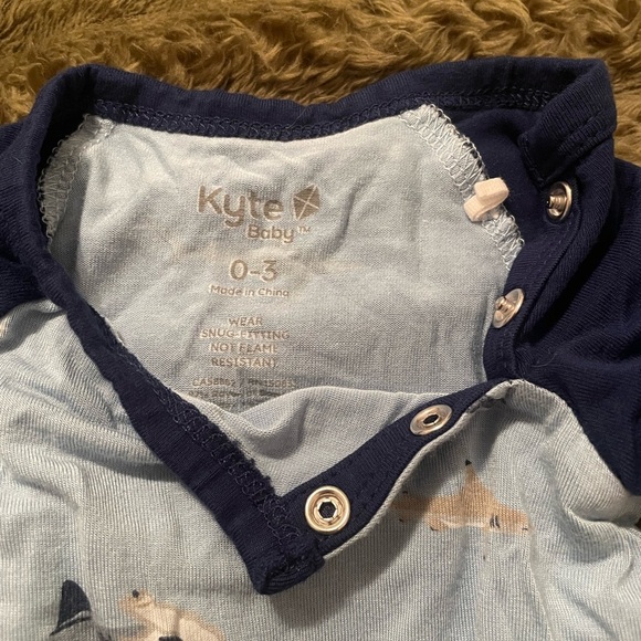 2 Bamboo Baby Pajamas Kyte Baby and Kickie Pants size 0-3 months - Picture 3 of 7